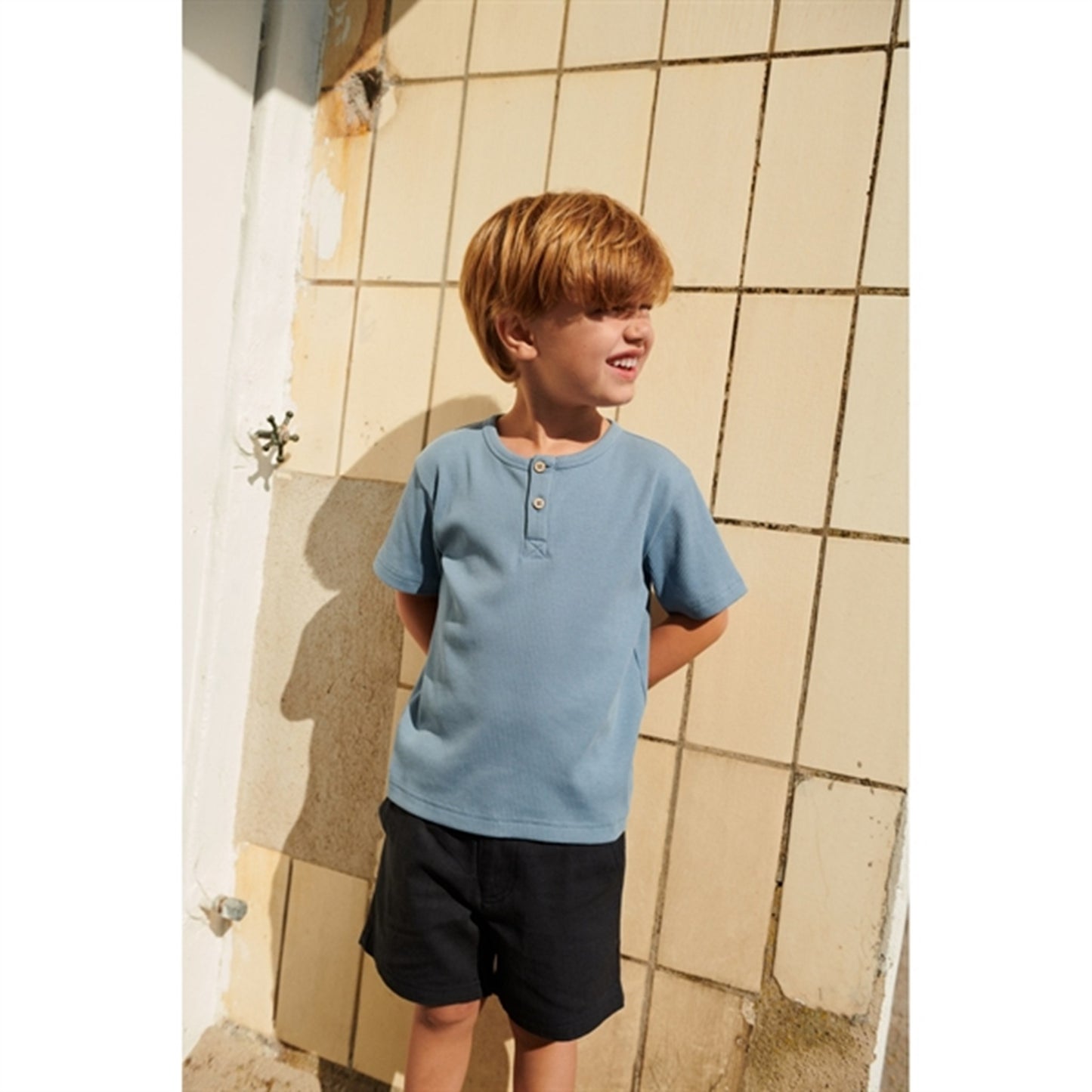 Wheat Blue T-shirt Lumi